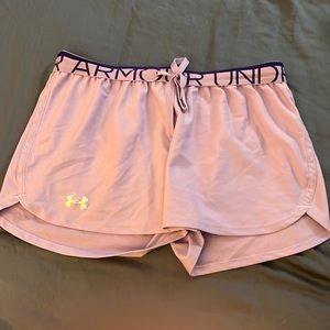 Womens light purple under armour heat gear medium shorts